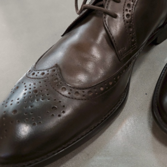 John Varvatos Hallowell Wingtip - Picture 7 of 9